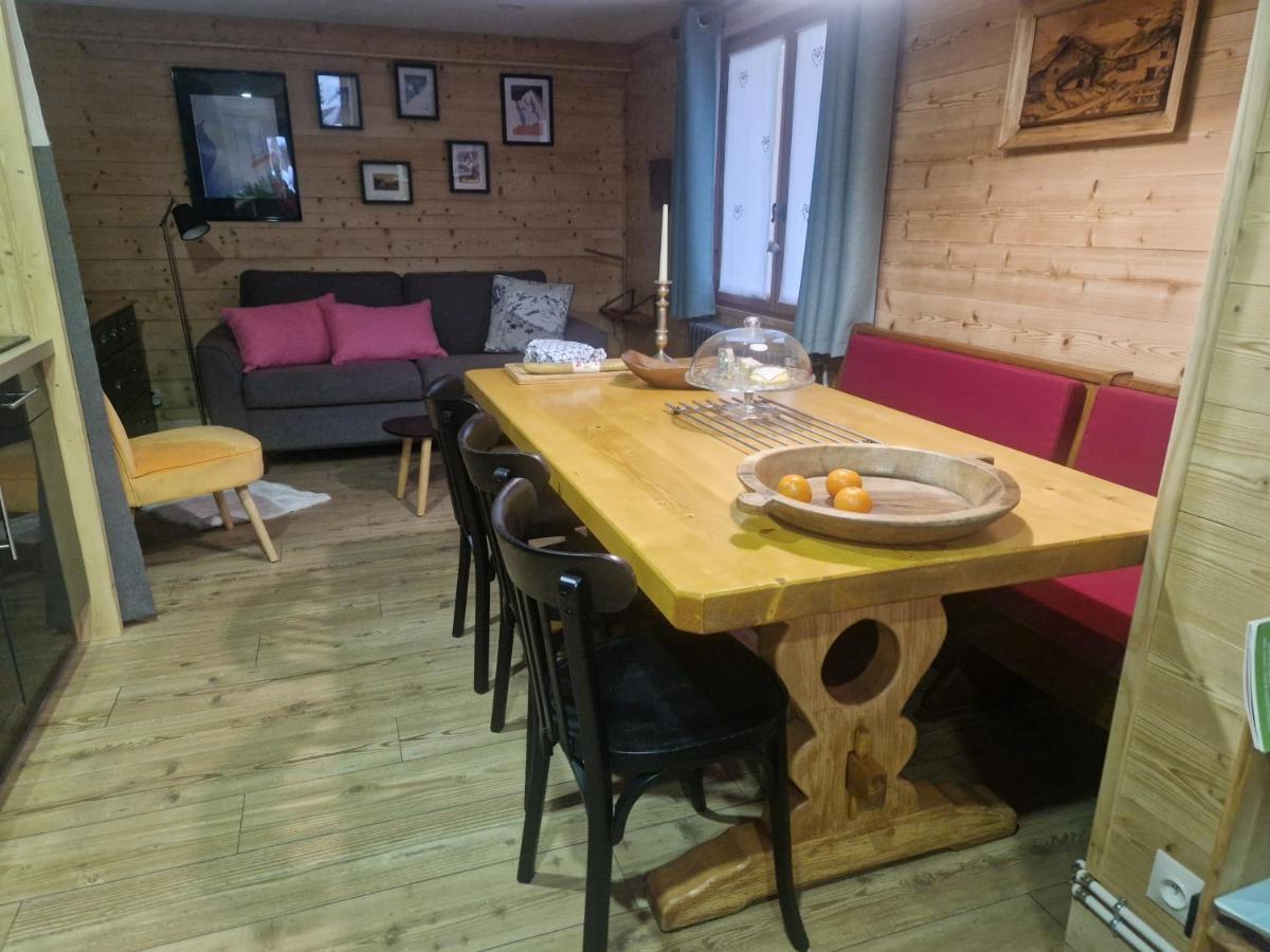 La Duchere 6 Personnes Le Plan La Giettaz Esterno foto